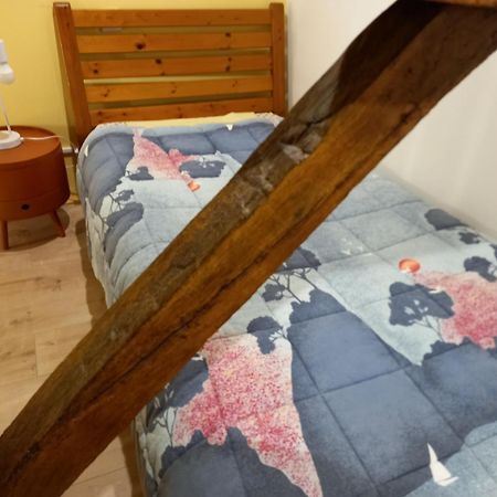 Le Calme A La Campagne Apartment Besson Room photo