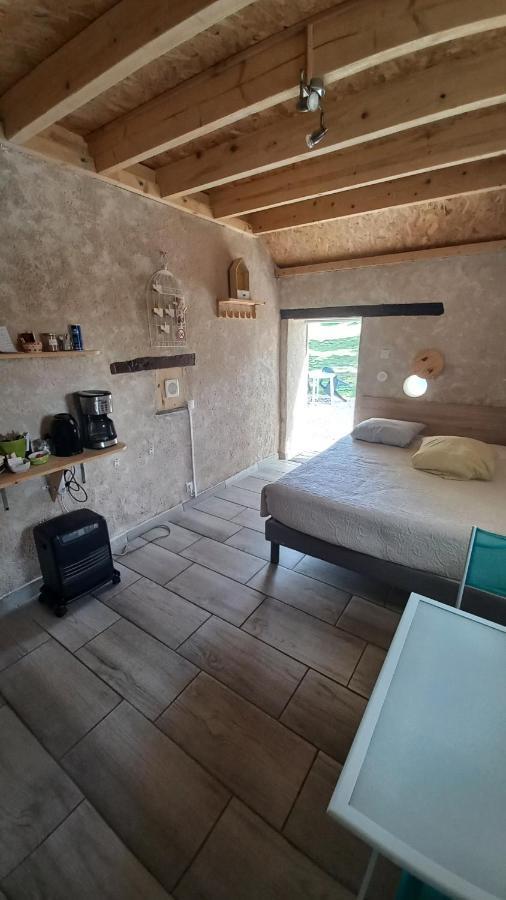 Le Calme A La Campagne Apartment Besson Exterior photo