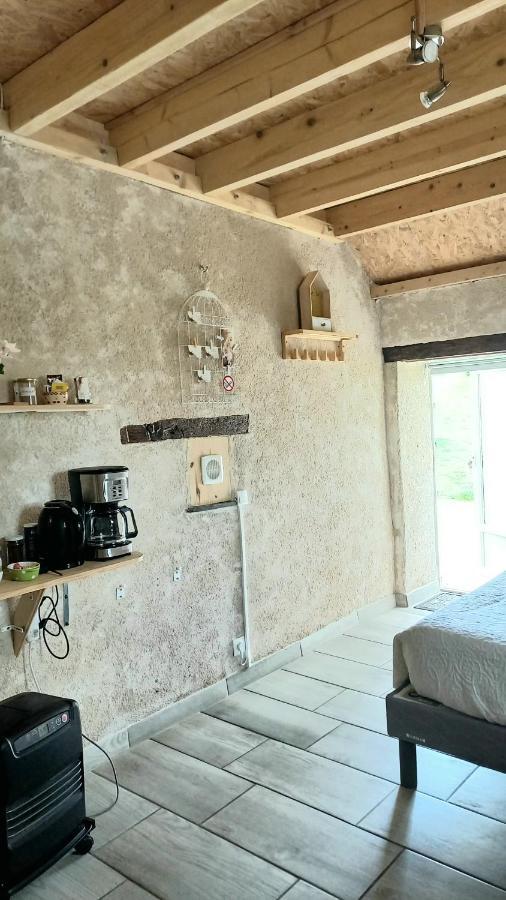 Le Calme A La Campagne Apartment Besson Exterior photo